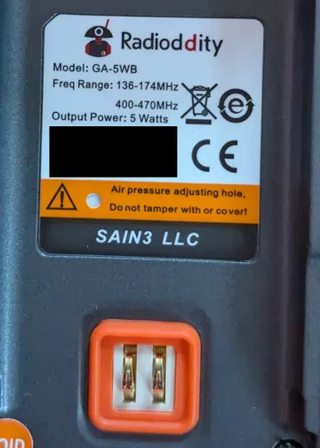GA-5WB transmit info on the inside of the battery slot